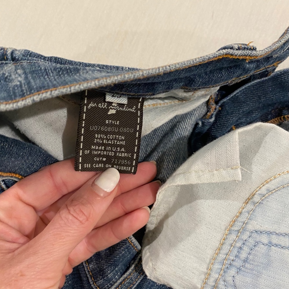 Vintage 7 for All Mankind cut off shorts